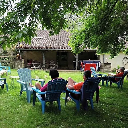 Le Grange بيت شباب