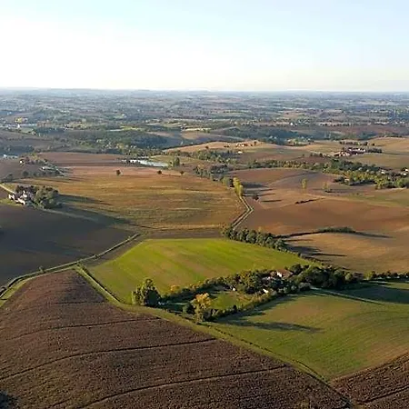بيت شباب Le Grange Giscaro