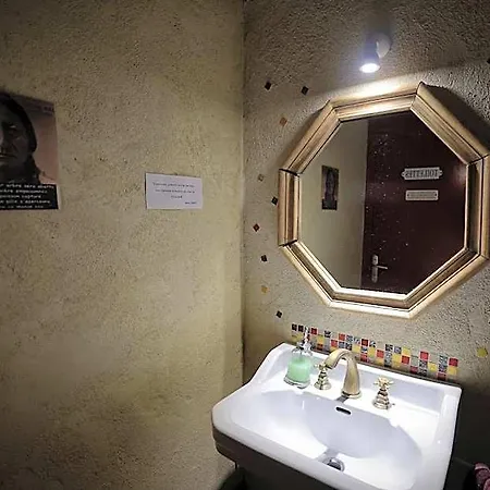 Le Grange אכסניה Giscaro